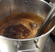 Load image into Gallery viewer, Burnt Caramel Gelato