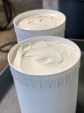 Load image into Gallery viewer, Tahitian Vanilla Gelato NAS (no added sugar)