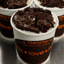 Load image into Gallery viewer, Baba&#39;s Brownie Ala Mode Gelato
