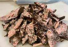 Load image into Gallery viewer, Chocolate &amp; Peppermint Bark Gelato
